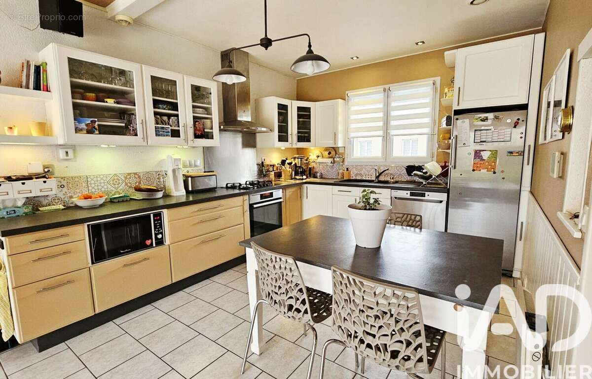 Photo 6 - Maison à LA CHAIZE-LE-VICOMTE