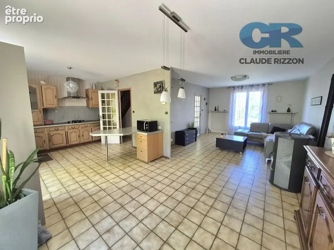 Maison d'habitation individuelle - photo 2