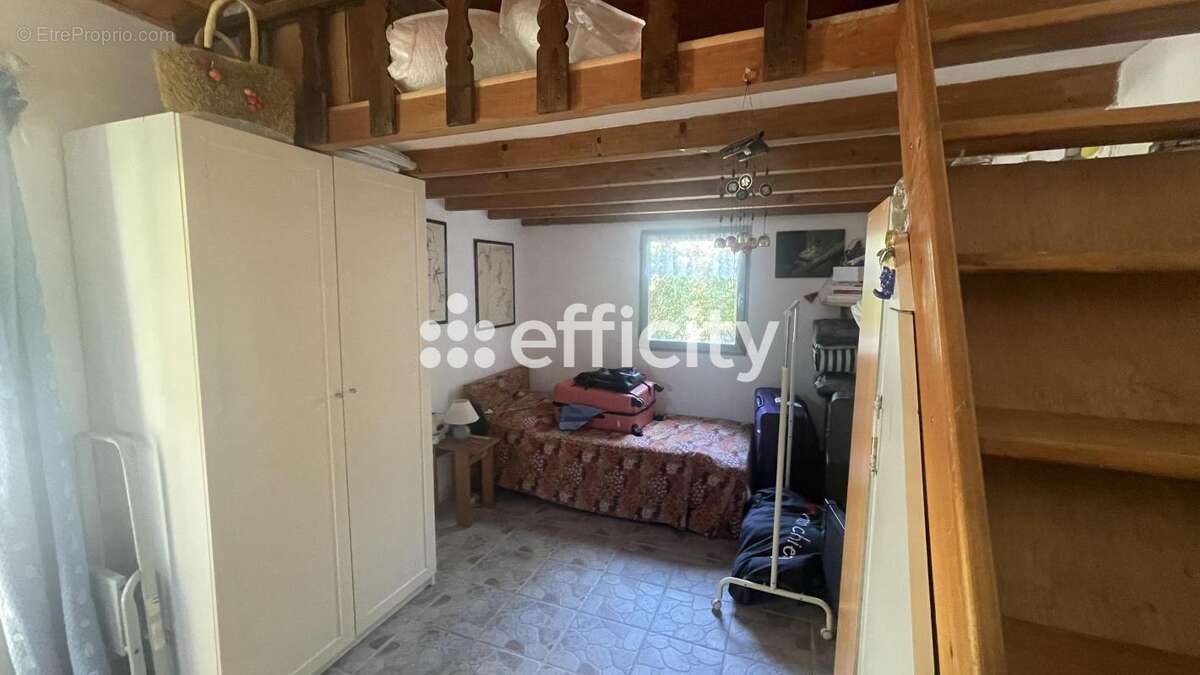 Maison 75 m² à Apt  - photo 18