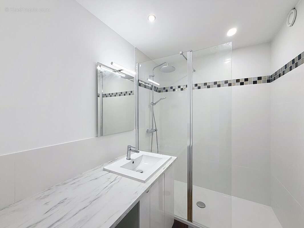 Appartement à MAISONS-ALFORT