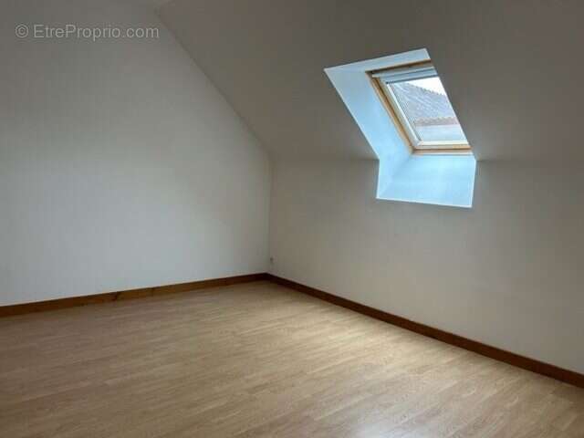 Appartement à LA POUEZE