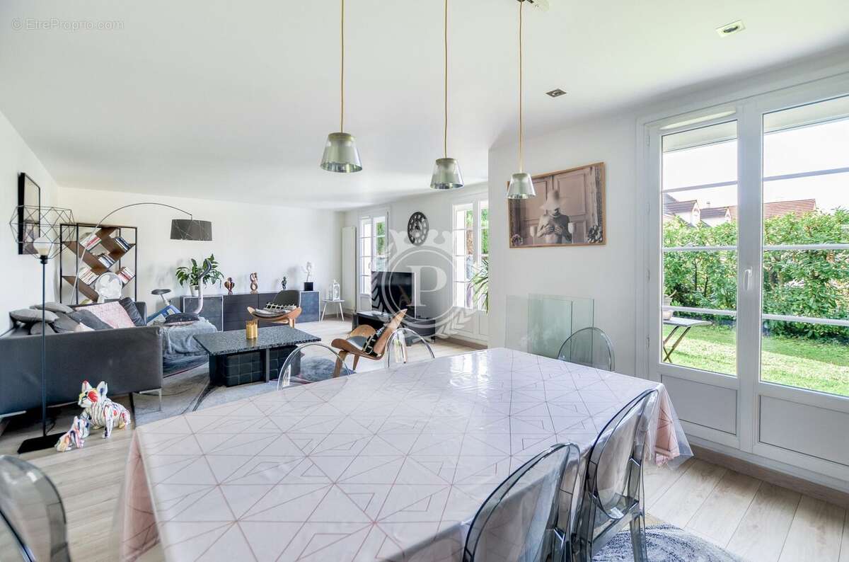 Maison à SOISY-SOUS-MONTMORENCY