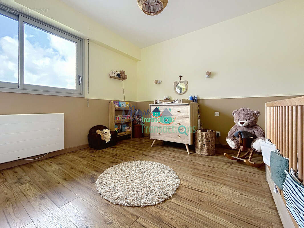 Appartement à LILLEBONNE