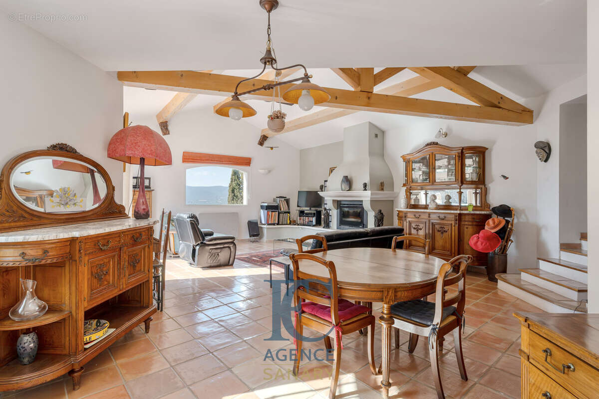 Superbe Maison 210 m2 vue mer au calme - photo 5