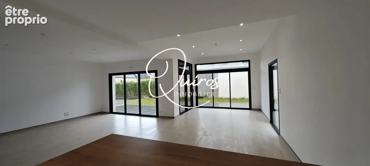 Maison 162 m² à La Meziere  - photo 7