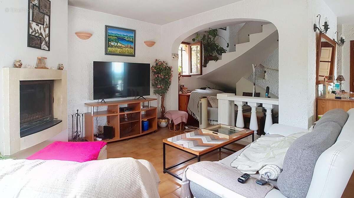 Photo 5 - Maison à FREJUS