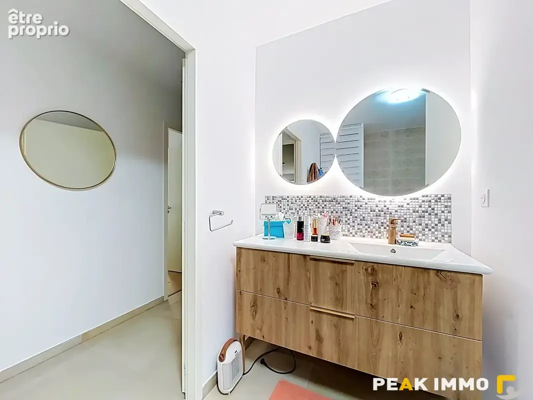 Appartement 4 pièces 90m2 Sallanches Centre-ville - photo 16