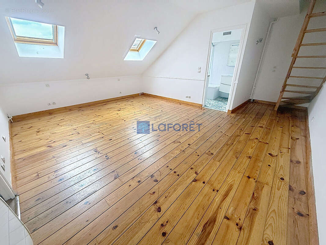 Appartement à GRAND-COURONNE