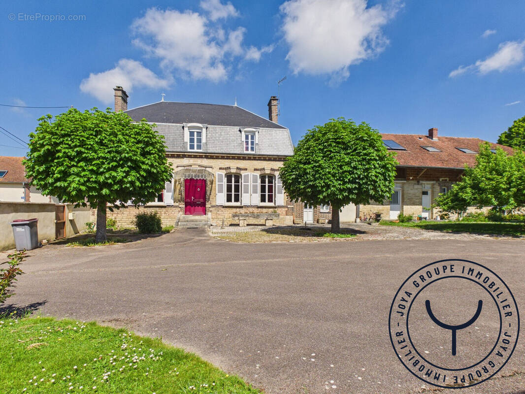 Maison à MESSON