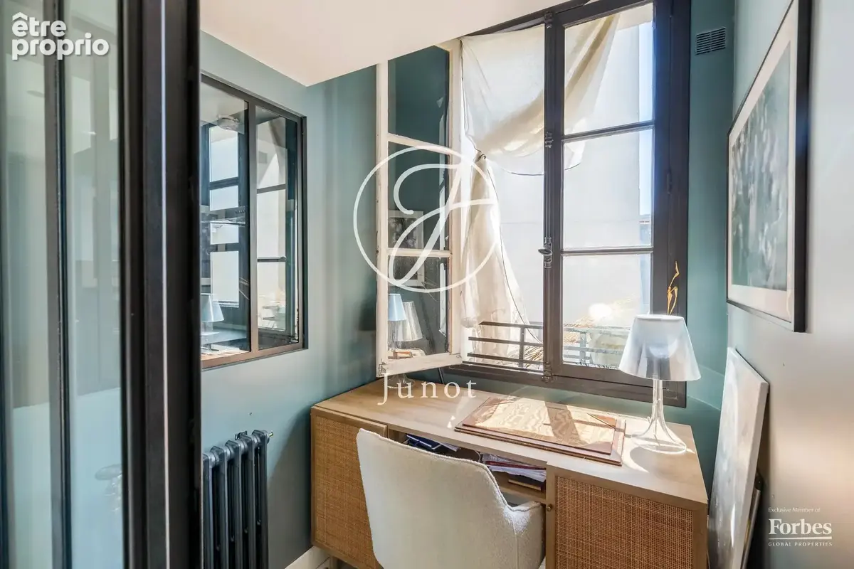 Paris 18e - MONTMARTRE / CAULAINCOURT - Atelier d'artiste - 88,26m² au sol - 77,55m² Carrez - 2 chambres - Dernier étage - photo 17
