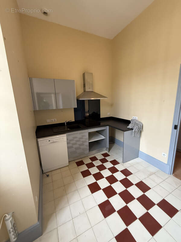 Appartement à BRUGHEAS