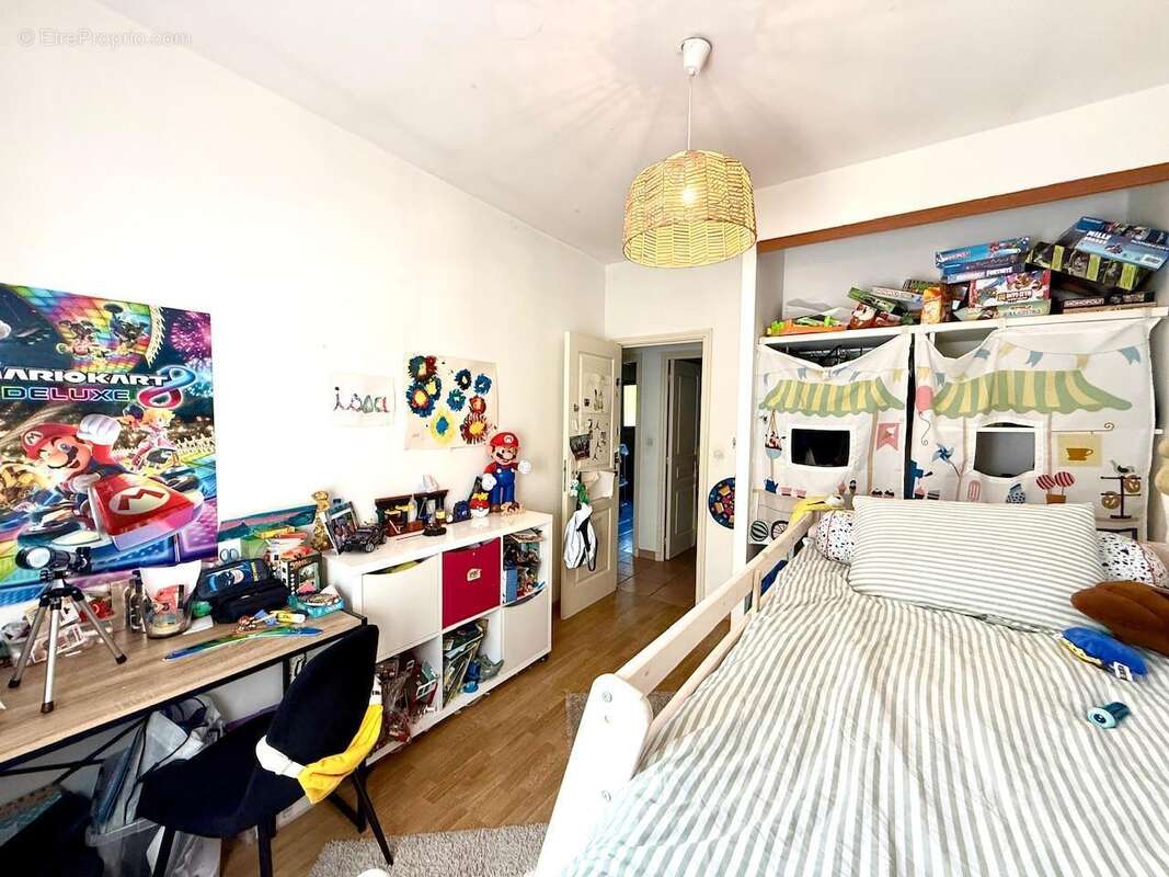   - Maison à AX-LES-THERMES