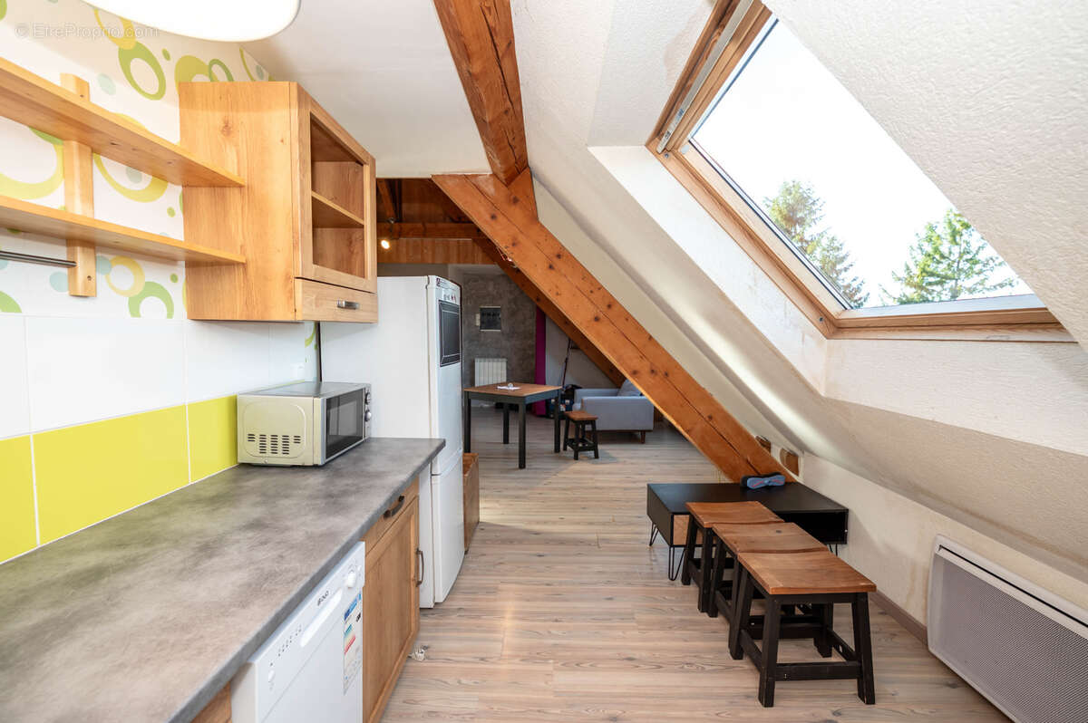 Appartement à LONGEVILLES-MONT-D&#039;OR