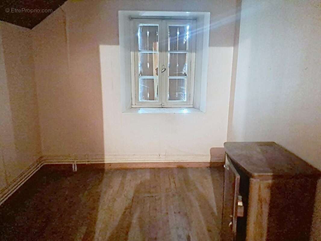 Maison 90 m² à Saint-Malo-De-Phily  - photo 2
