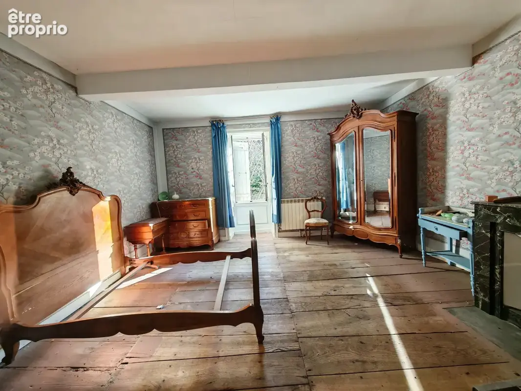 Ensemble immobilier avec fort potentiel sur plus de 1,6ha de terrain - photo 10