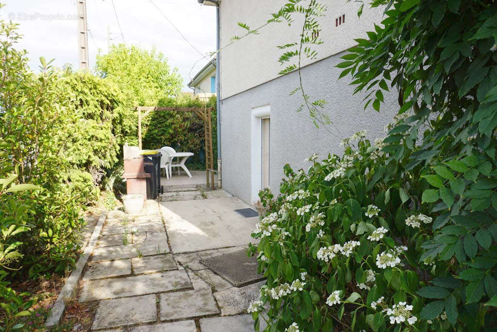 Pavillon sur sous-sol - photo 13
