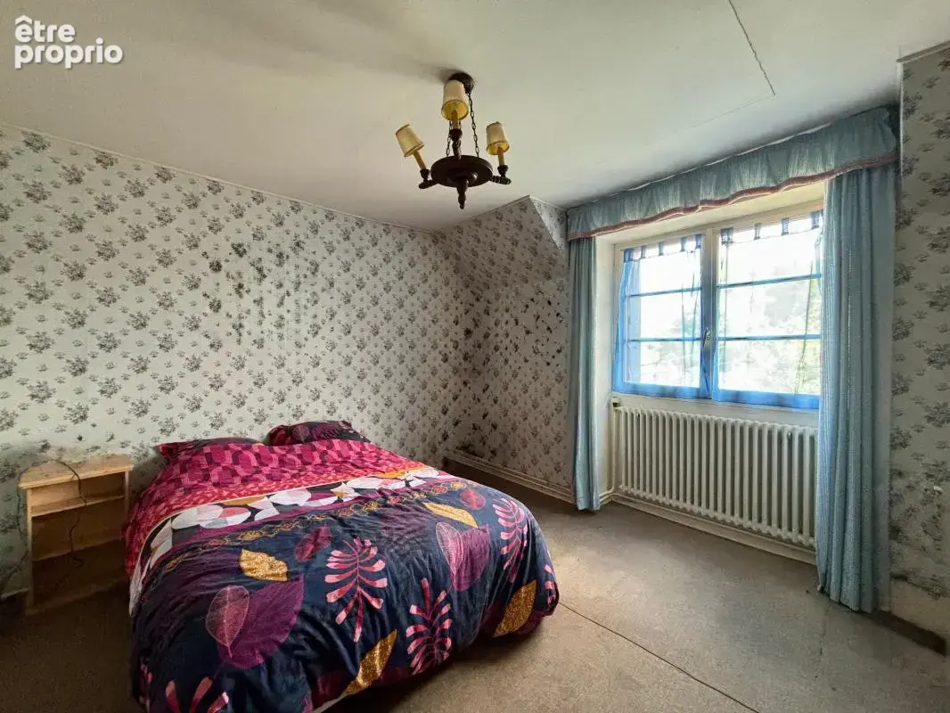 Maison en Pierre - COUP DE CŒUR ! - photo 9