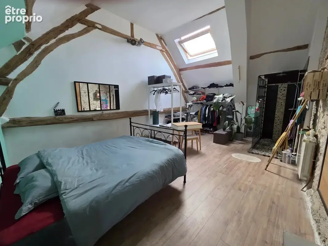 Maison à BINAS