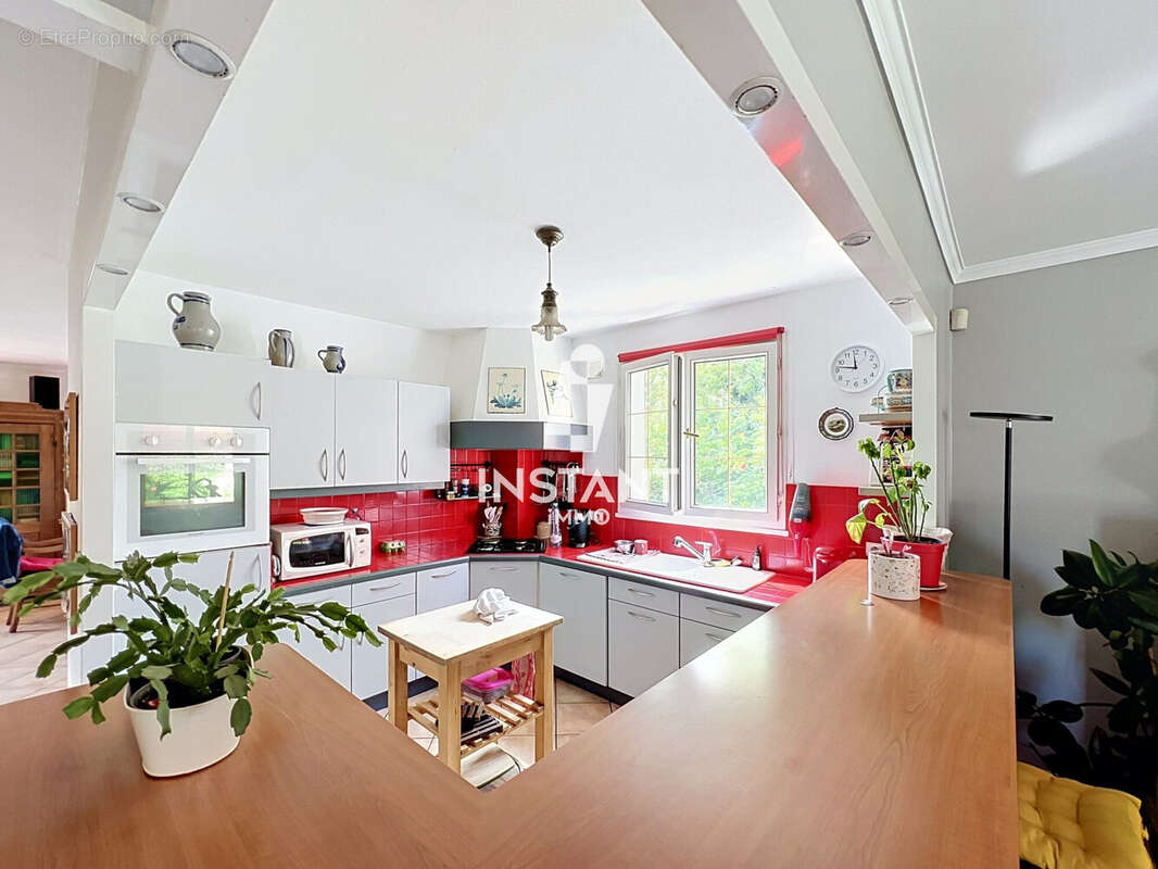 Maison 162 m² à Tournan-En-Brie  - photo 5