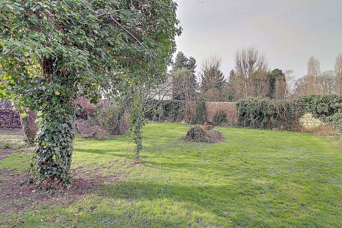 Terrain à CHAMBOURCY