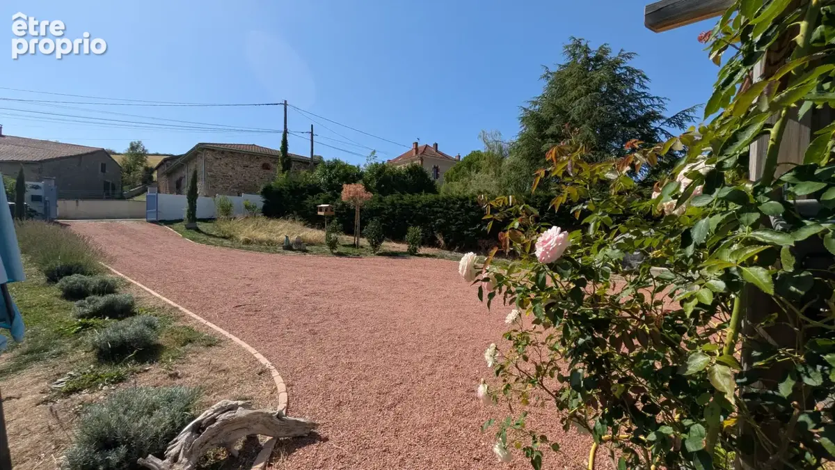 Maison plain pied  5 minutes de  Saint Jean Saint Maurice - photo 13