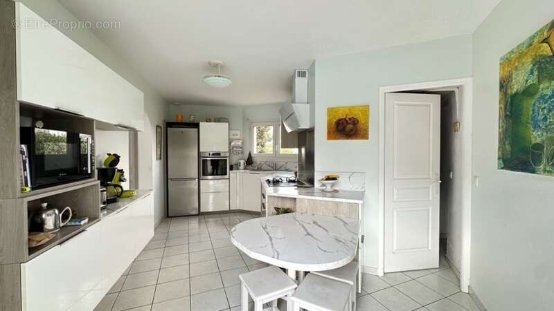 Maison à LE HAILLAN