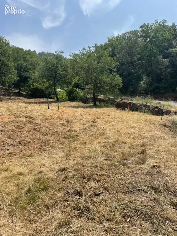 Terrain 930 m² à vendre à Taradeau (83460) - photo 3
