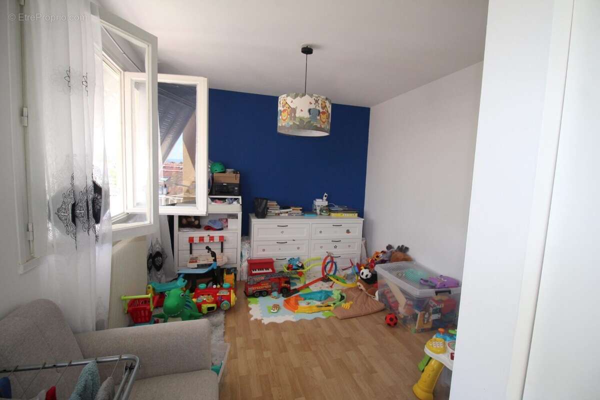 Appartement 58 m² à Issoire  - photo 9