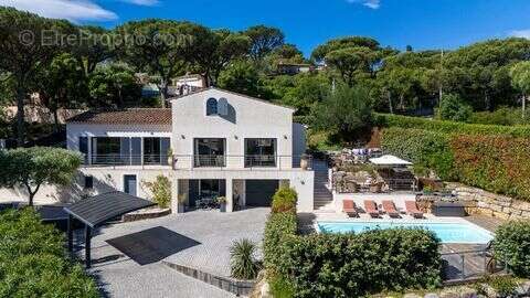 Maison 242 m² à Sainte-Maxime  - photo 3