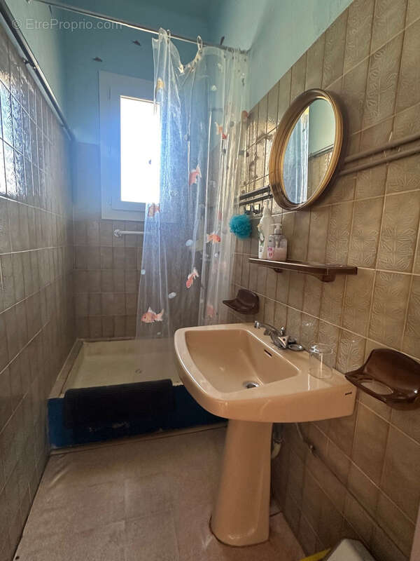 Appartement à MAUGUIO