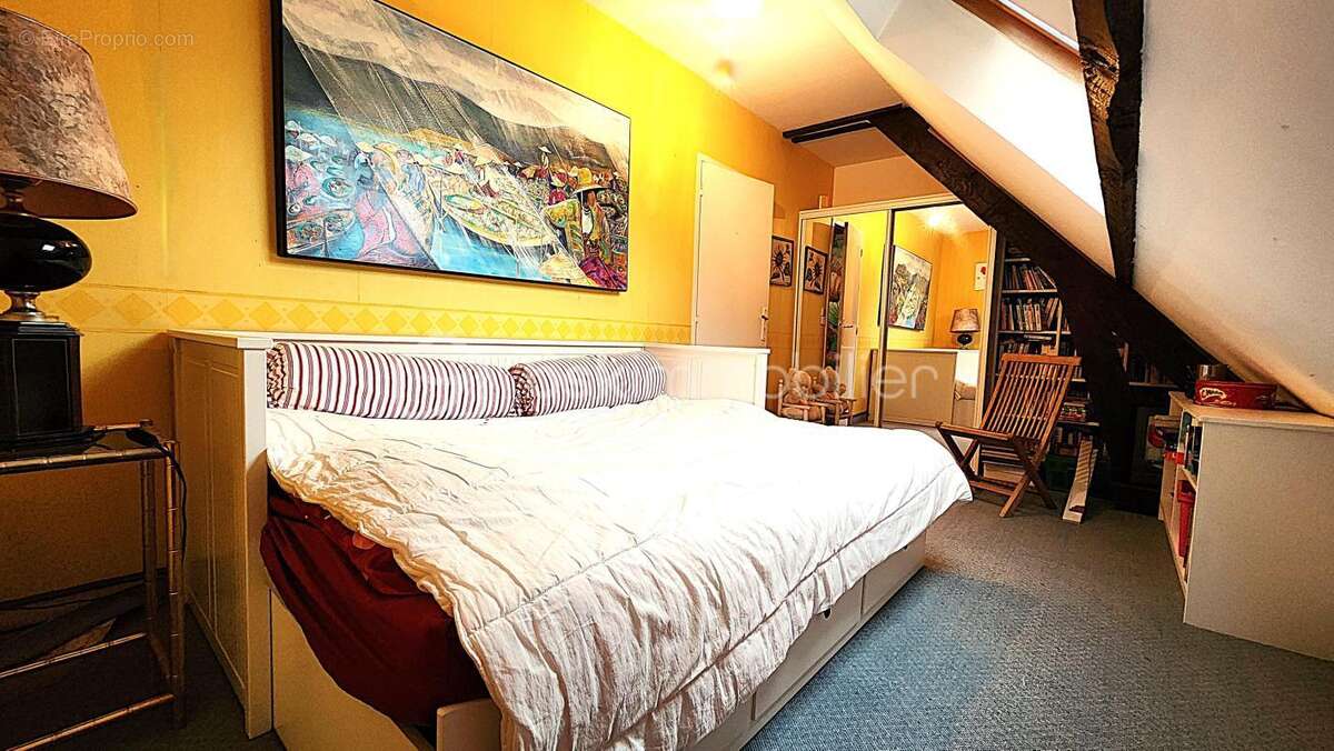 Maison à SOULAIRE-ET-BOURG