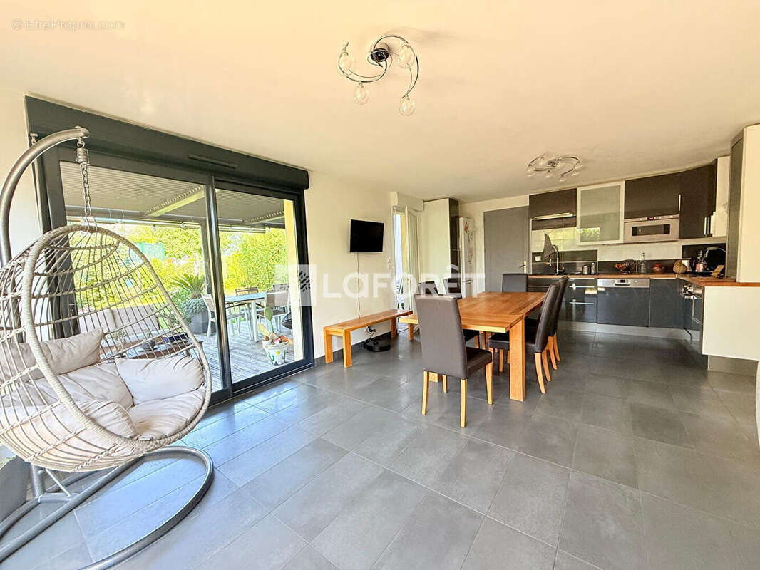 Maison à SAINT-LEU-D&#039;ESSERENT