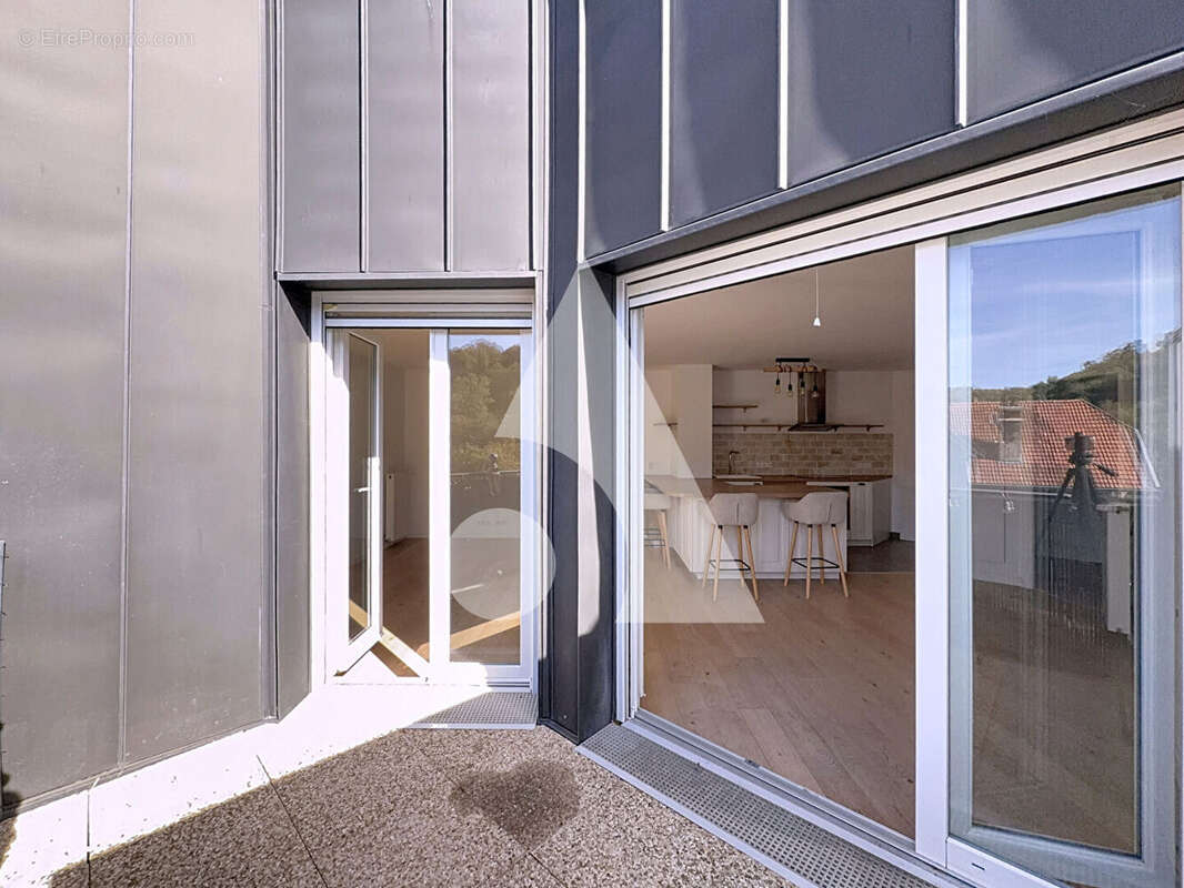 Appartement à BOUGIVAL