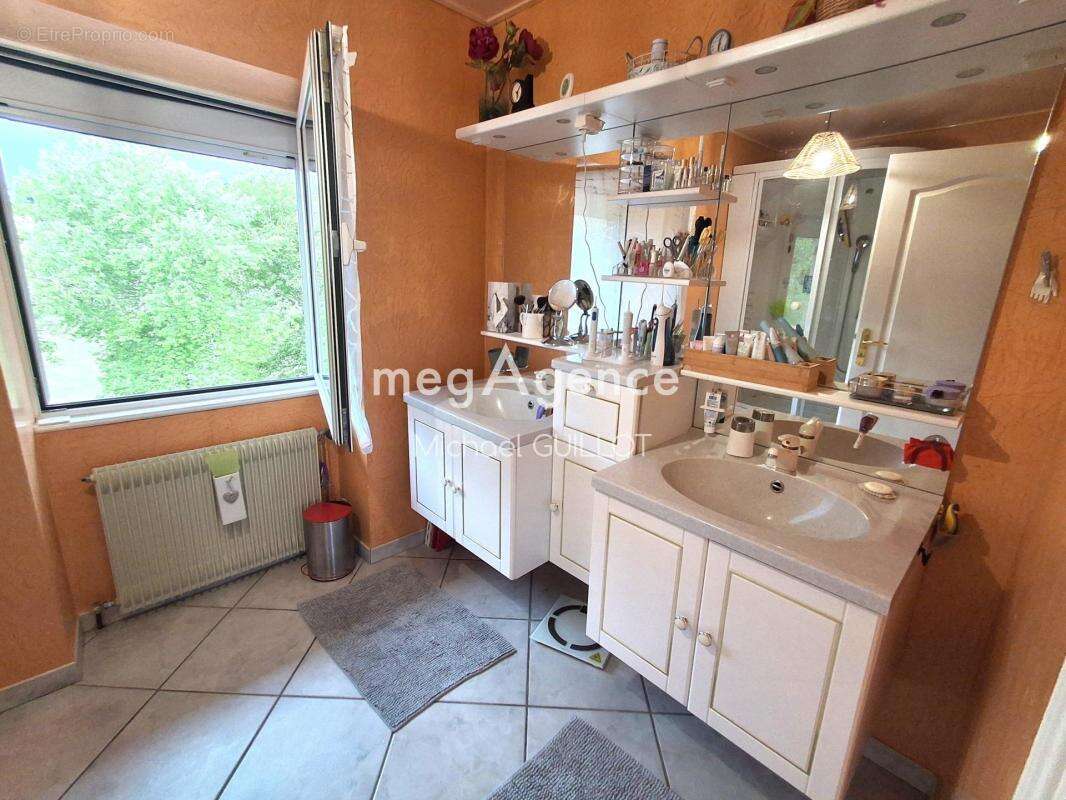 Charmante maison de 155 m² avec panorama exceptionnel - photo 9