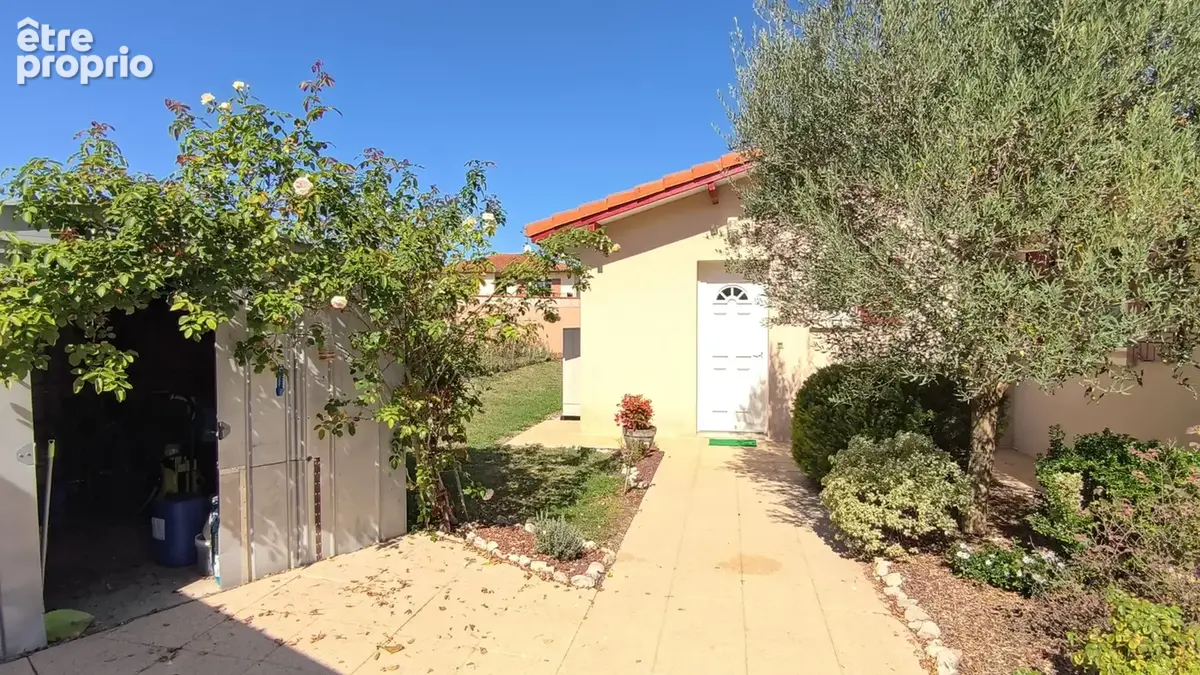 Maison de plain-pied 5 pièces avec piscine et garage - Geaune, proche Aire sur l'Adour (40) - photo 12