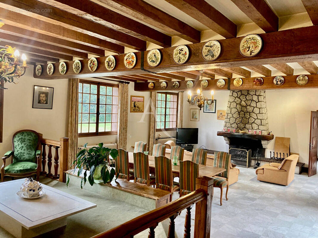 Maison à NOUAN-LE-FUZELIER