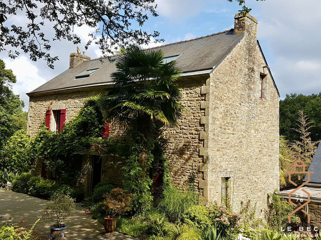 Maison à LOCOAL-MENDON