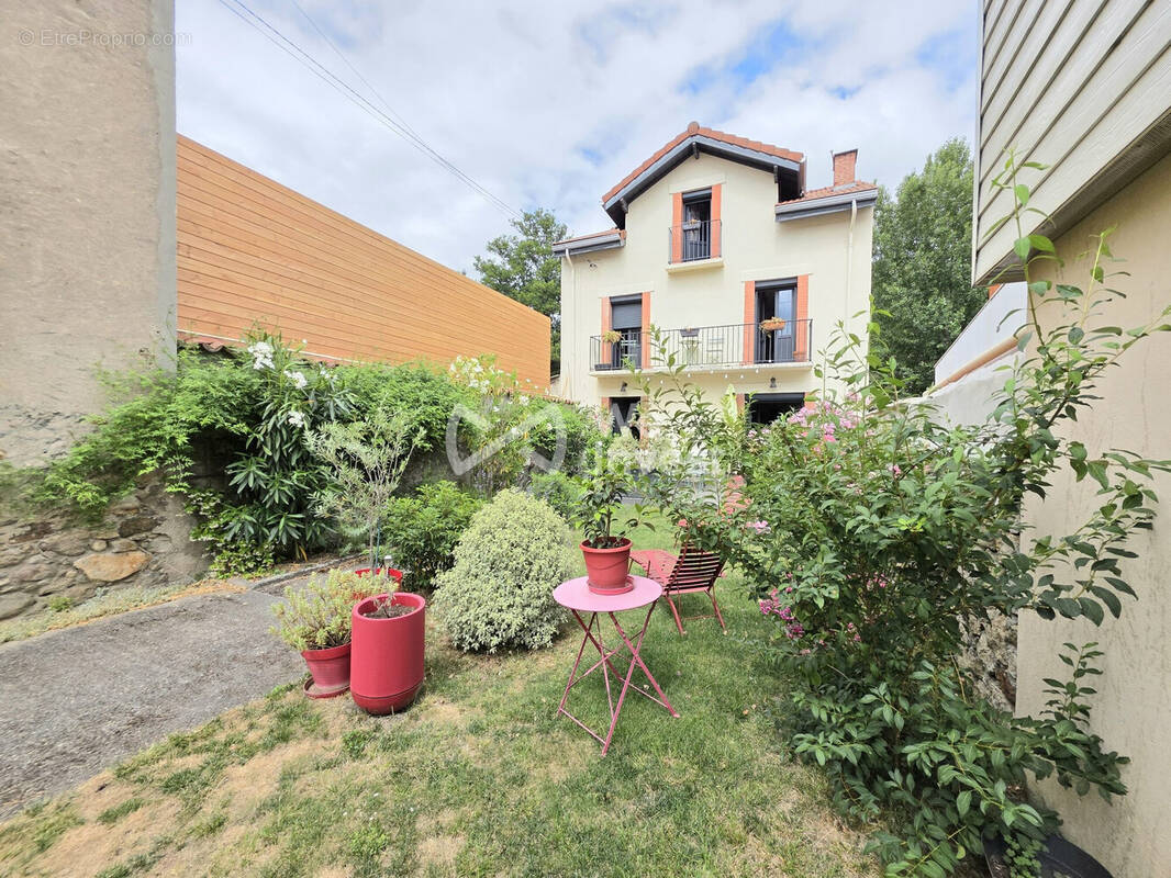 Maison à MONTGAILLARD