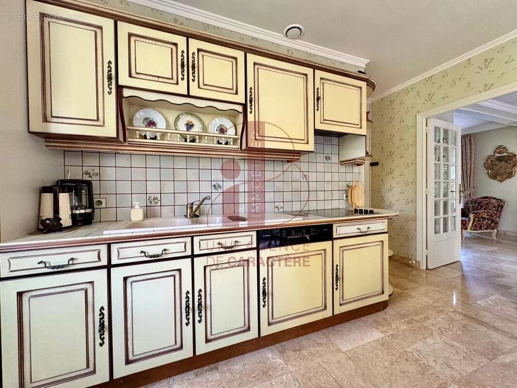 Maison à BOURRON-MARLOTTE