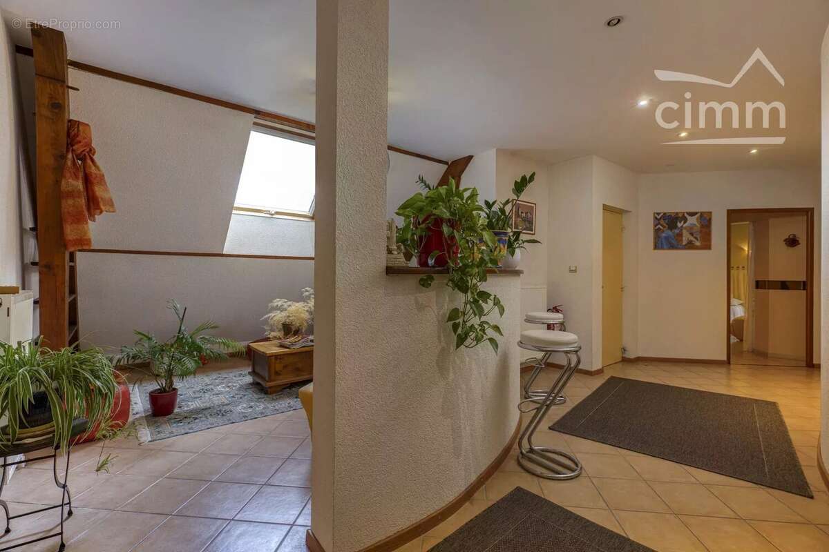 Maison à LES ABRETS