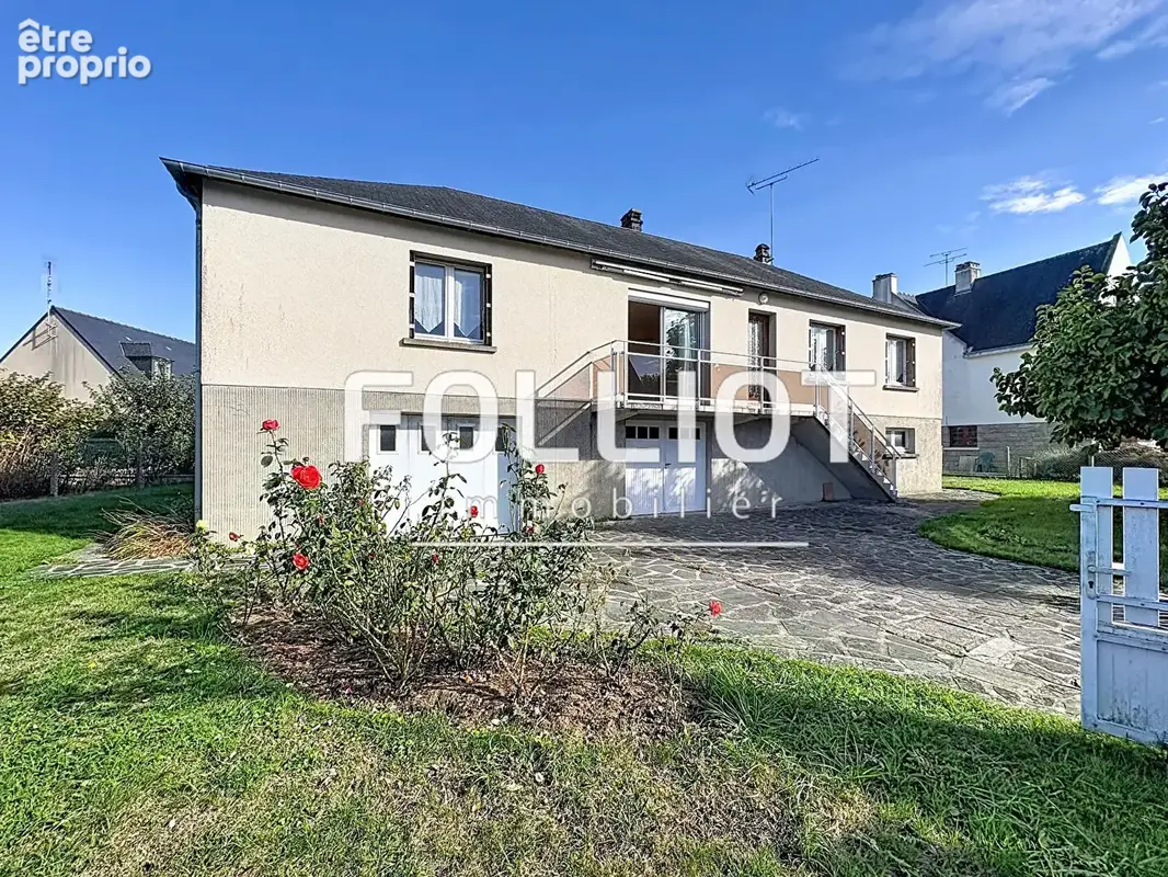 Maison familiale de 106 m² avec 5 chambres et sous-sol complet à Avranches - photo 6