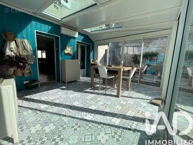 Photo 2 - Maison à SAINTES