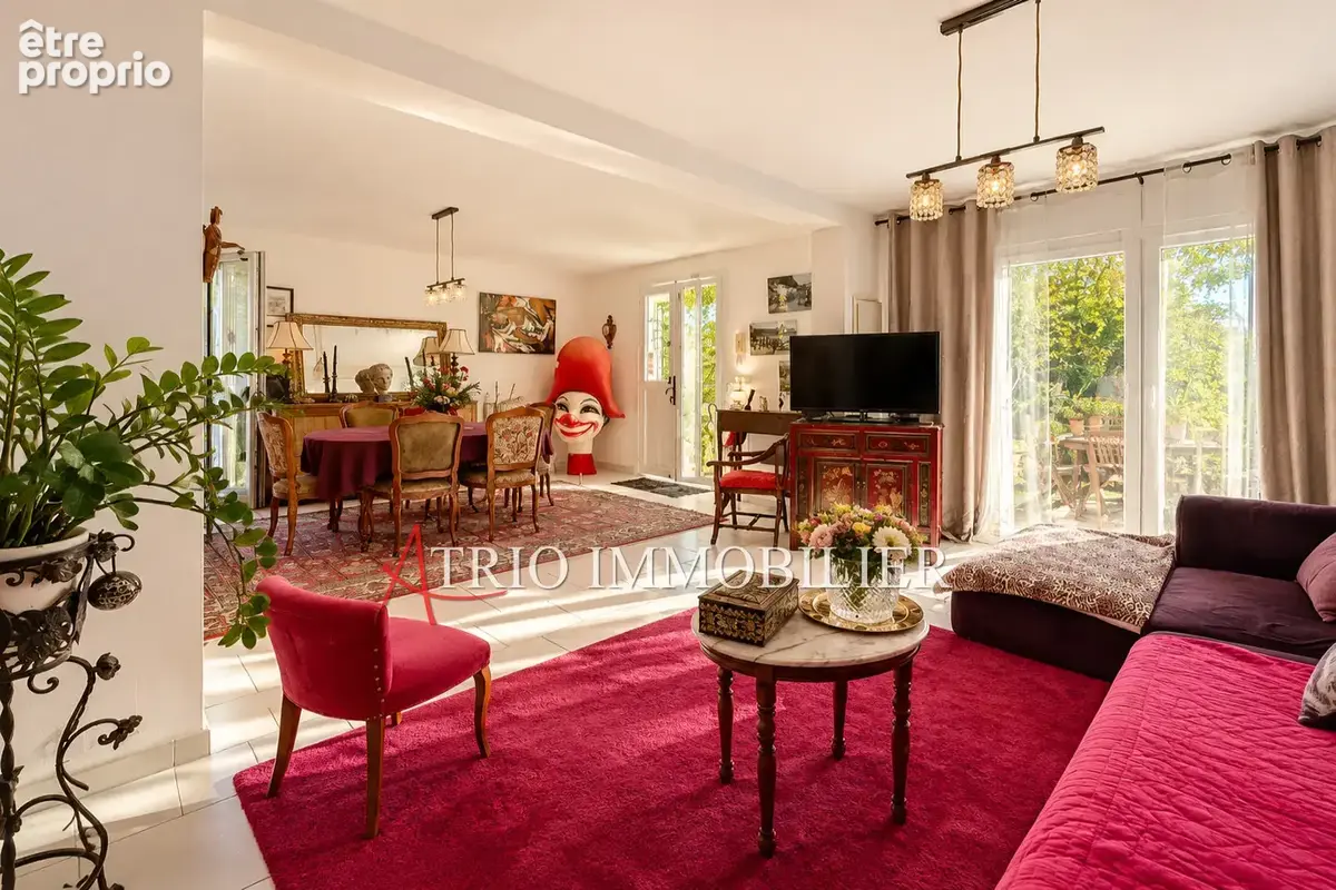Appartement 4 pièces 96 m² à vendre à Cagnes-Sur-Mer (06800) - photo 2