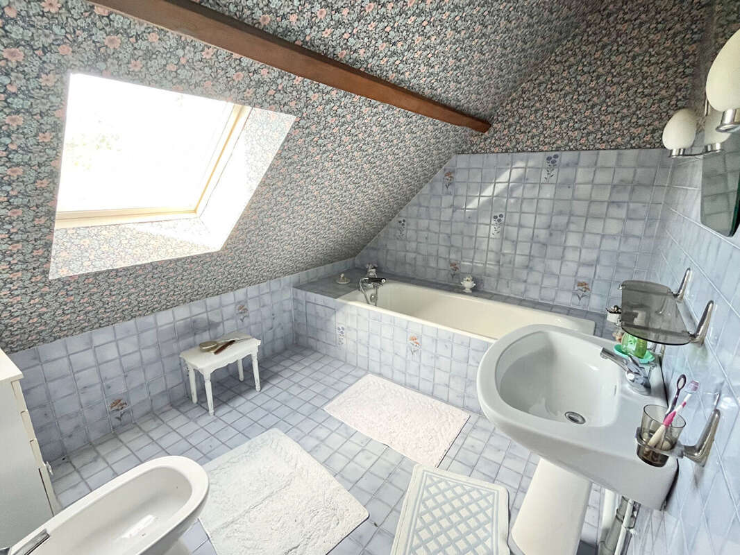 Maison à JOUE-LES-TOURS