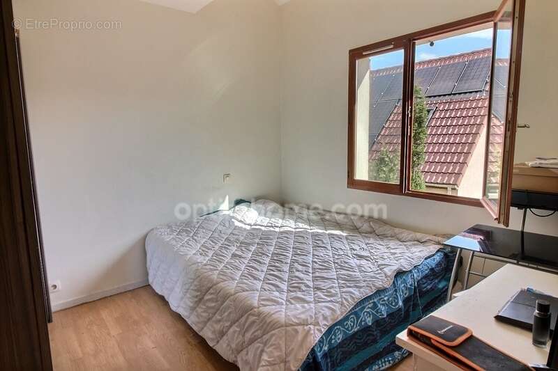 Appartement à CARRIERES-SOUS-POISSY
