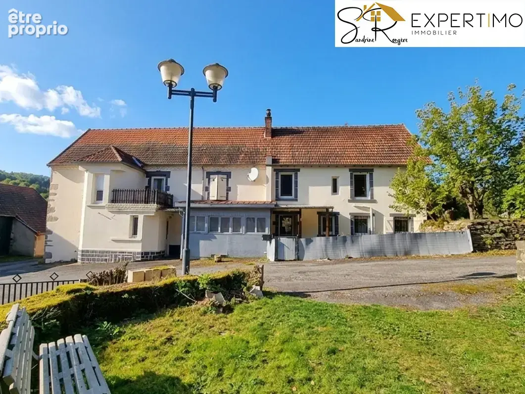 Maison de 254 m2 sur 1900 m2 de terrain - photo 2