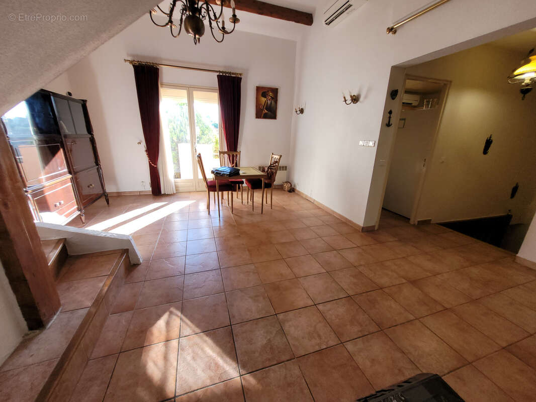 Maison à SALLES-D'AUDE