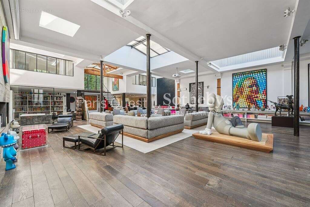 Appartement à PARIS-2E