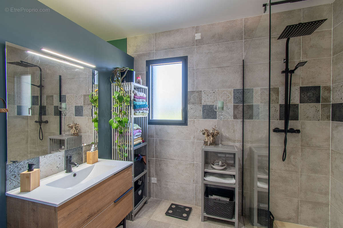 Maison à MERY-SUR-CHER