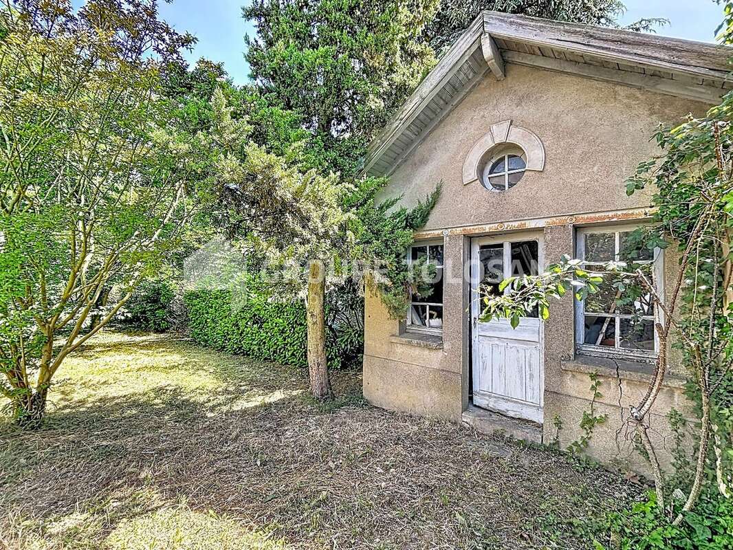 Maison 236 m² à Graulhet  - photo 18